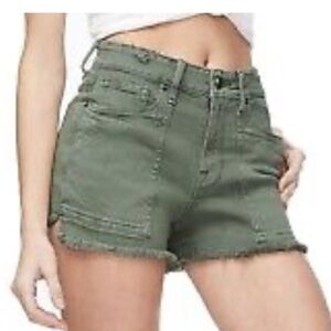 Jeans shorts Good American Green High-Waisted Denim Shorts
New size 8/29